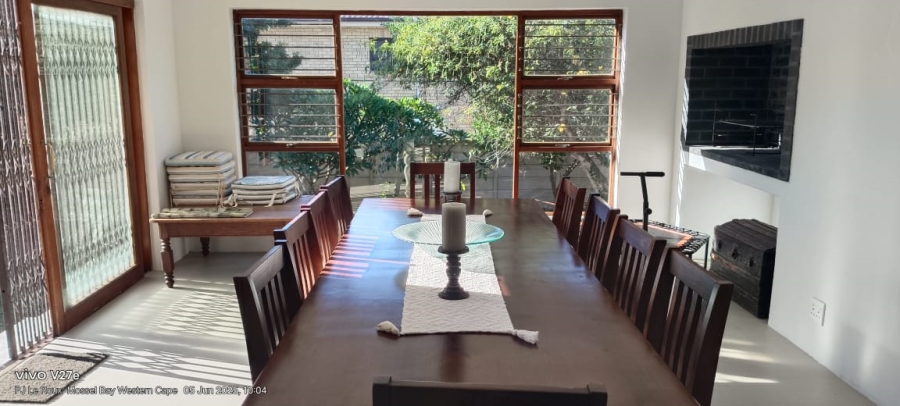 5 Bedroom Property for Sale in Bayview Western Cape